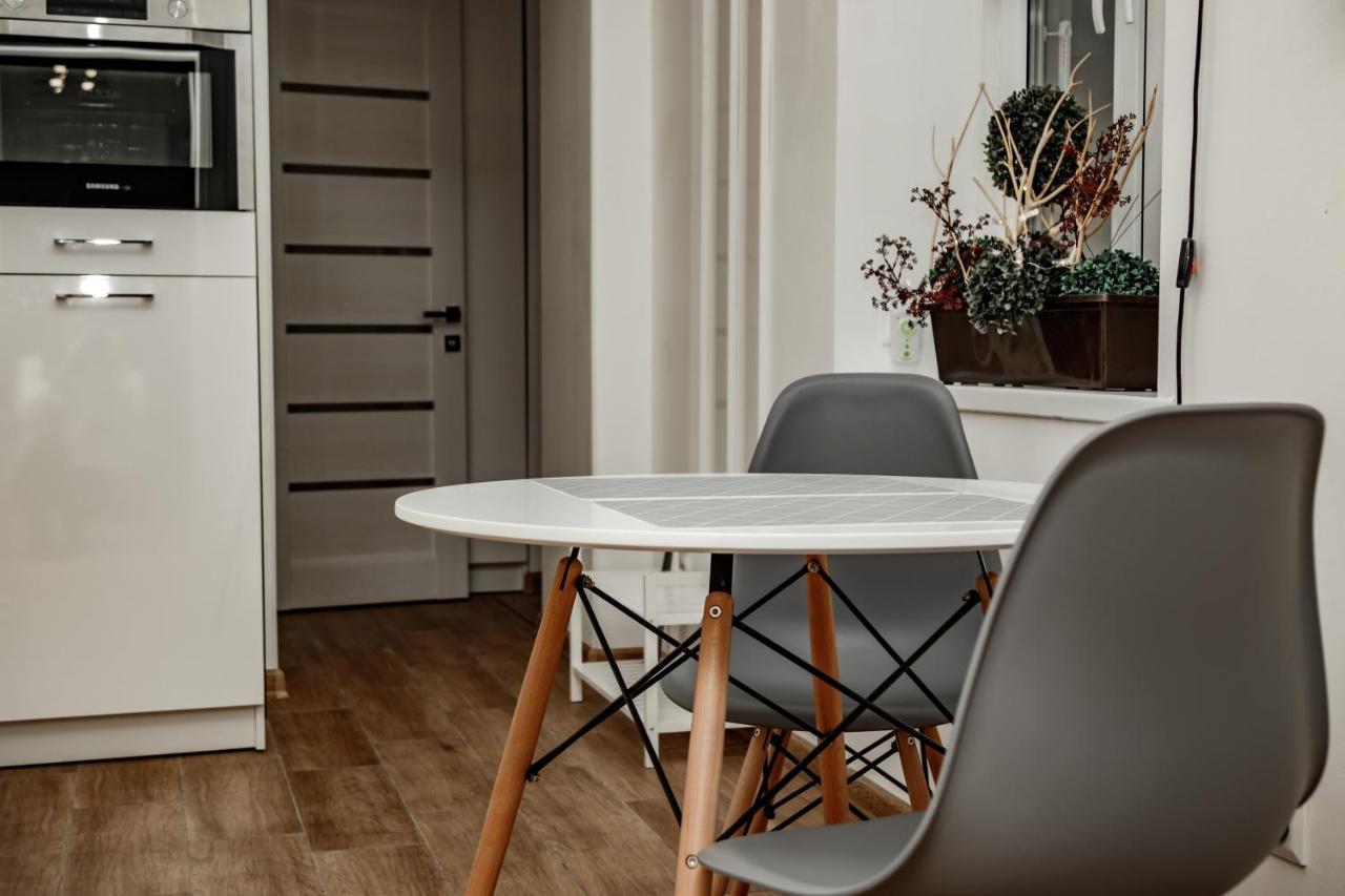 Loft Apartment Lviv Eksteriør billede