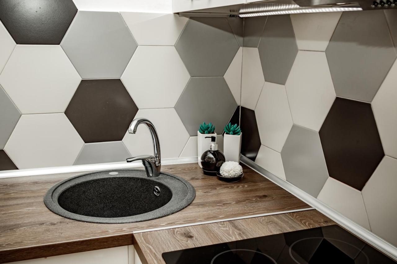 Loft Apartment Lviv Eksteriør billede
