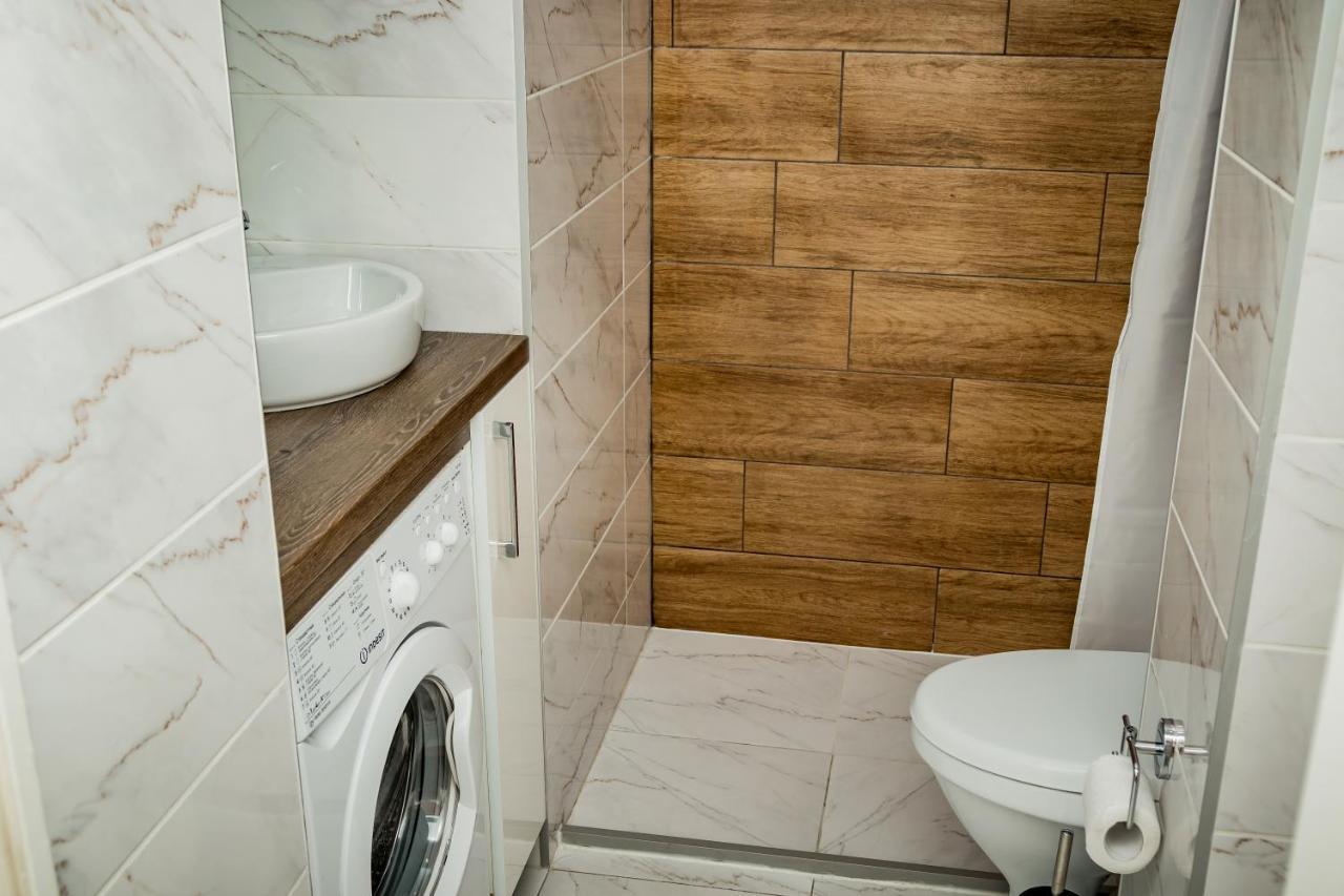 Loft Apartment Lviv Eksteriør billede